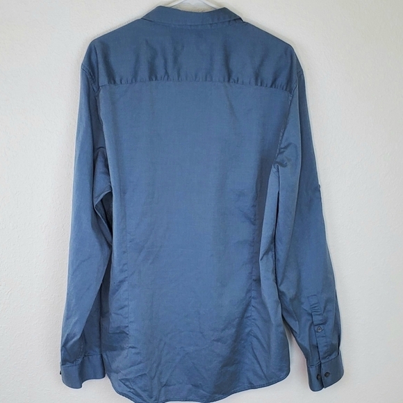 CALVIN KLEIN Blue Slim Fit Dress Shirt, size XL - Picture 2 of 4